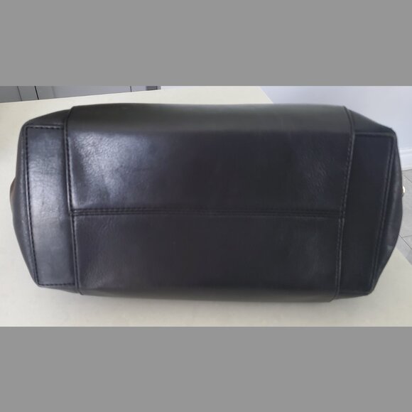 Marc Jacobs Top Handle Bag - Picture 3 of 6